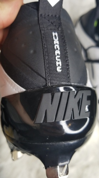 Nike Baseball Cleats atheltic shoes cleats new - Picture 5 of 5